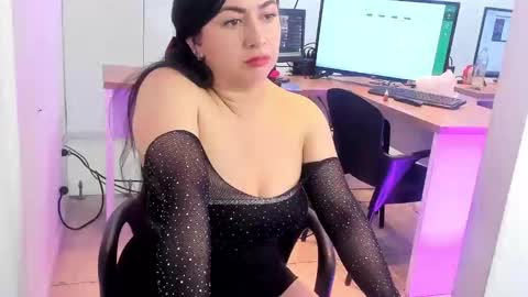 Snapshot of kimkalifa chatting on 20, 9, 2025 Camila online show from 20, 9, 2025