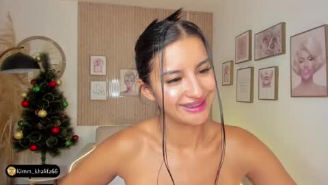 Snapshot of kimm_khalifa chatting on 20, 12, 2024 Kim online show from 20, 12, 2024