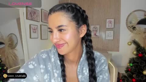 Snapshot of kimm_khalifa chatting on 23, 12, 2024 Kim online show from 23, 12, 2024