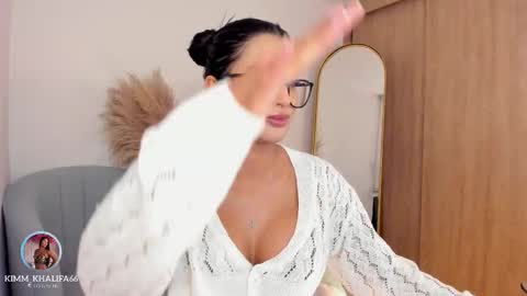 Kim  online show from 31, 10, 2025