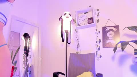 Kimm online show from 5, 2, 2025