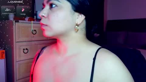 Snapshot of kimmiakiss22 chatting on 21, 12, 2025 Kimmi online show from 21, 12, 2025