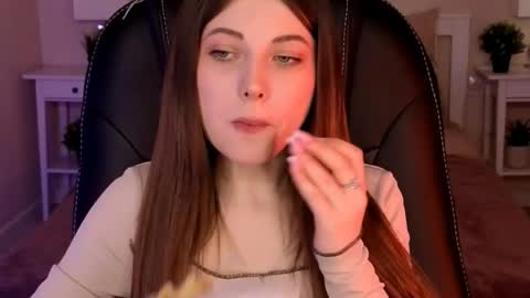  Your Kimmie  follow me  online show from 30, 4, 2026