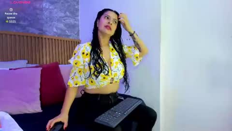Snapshot of kimmy_kaller chatting on 1, 7, 2026 Kimmy online show from 1, 7, 2026