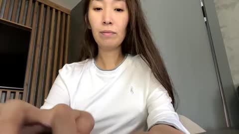 Snapshot of kimmy_sunn chatting on 8, 1, 2025 Kimmy online show from 8, 1, 2025