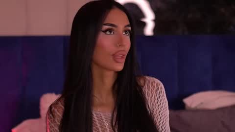 Snapshot of kimnatty chatting on 3, 10, 2025 Kim online show from 3, 10, 2025