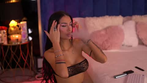 Snapshot of kimnatty chatting on 13, 10, 2025 Kim online show from 13, 10, 2025