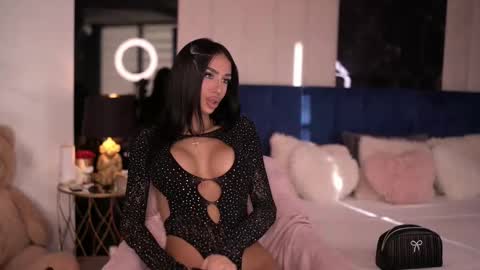 Snapshot of kimnatty chatting on 25, 10, 2025 Kim online show from 25, 10, 2025