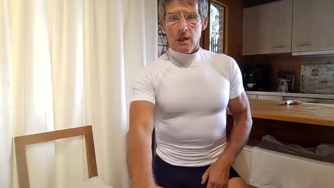 kimonoblues online show from 2, 12, 2025