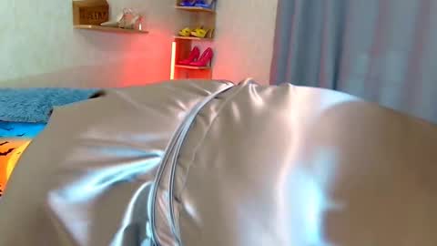 Kim online show from 1, 11, 2025