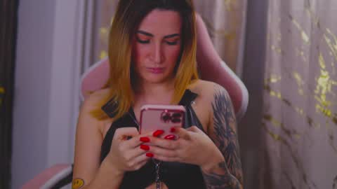 KimSkye online show from 7, 2, 2025