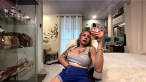 Snapshot of kimzy_evanz_xxx chatting on 27, 5, 2026 Eviana online show from 27, 5, 2026