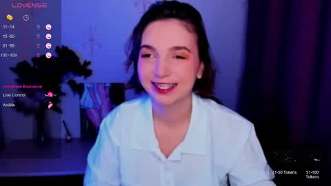 Snapshot of kindhazelhere_ chatting on 13, 10, 2025 Hazel online show from 13, 10, 2025