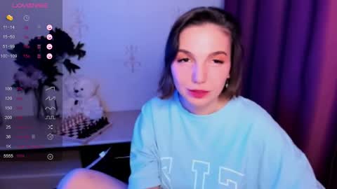 Hazel online show from 4, 11, 2025