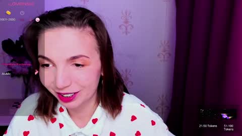 Hazel online show from 10, 4, 2026