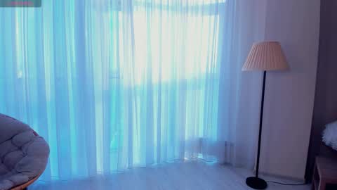 Snapshot of kindraevert chatting on 9, 2, 2026 Megan online show from 9, 2, 2026