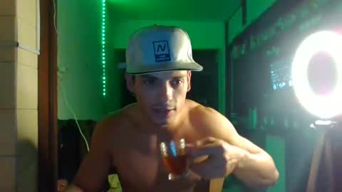 Snapshot of kinftt chatting on 25, 2, 2025 kinftt online show from 25, 2, 2025