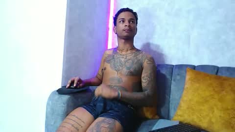 king__boy_ online show from 9, 1, 2026