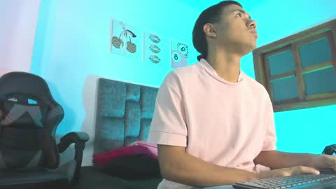 Snapshot of king_ares1 chatting on 9, 4, 2026 king_ares1 online show from 9, 4, 2026