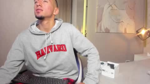 Snapshot of king_dante_ chatting on 3, 12, 2024 King Dante online show from 3, 12, 2024