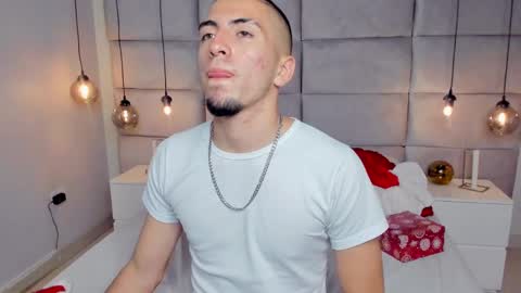 Snapshot of king_dante_ chatting on 14, 12, 2024 King Dante online show from 14, 12, 2024