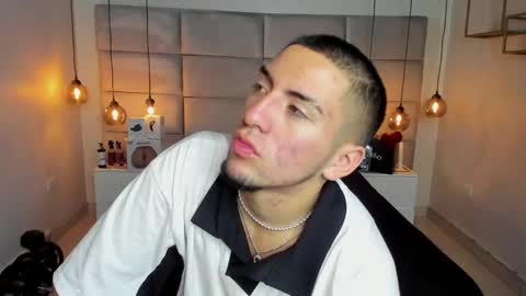 Snapshot of king_dante_ chatting on 25, 2, 2025 King Dante online show from 25, 2, 2025