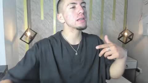 Snapshot of king_dante_ chatting on 10, 3, 2025 King Dante online show from 10, 3, 2025