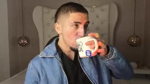 Snapshot of king_dante_ chatting on 16, 9, 2025 King Dante  online show from 16, 9, 2025