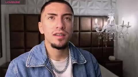 Snapshot of king_dante_ chatting on 19, 10, 2025 King Dante  online show from 19, 10, 2025