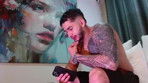 Snapshot of king_falconer chatting on 18, 2, 2026 Angel Falconer online show from 18, 2, 2026