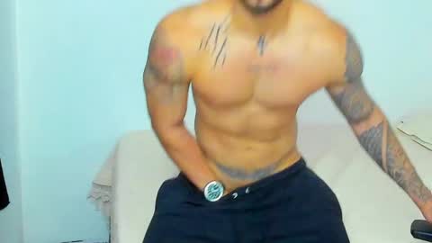 king_of_kings__ online show from 28, 4, 2026