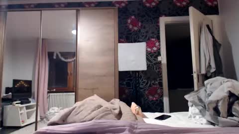 Snapshot of kingandprincess chatting on 22, 12, 2024 sexysexyhotwetpinkredpussy online show from 22, 12, 2024