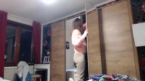 Snapshot of kingandprincess chatting on 18, 11, 2025 sexysexyhotwetpinkredpussy online show from 18, 11, 2025