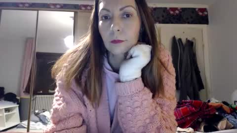 Snapshot of kingandprincess chatting on 24, 11, 2025 sexysexyhotwetpinkredpussy online show from 24, 11, 2025