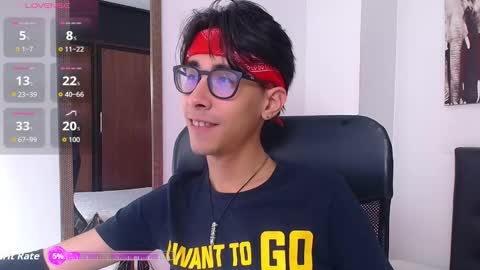 Snapshot of kingdanny_8 chatting on 12, 11, 2025 kingdanny_8 online show from 12, 11, 2025