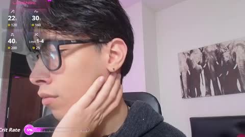 Snapshot of kingdanny_8 chatting on 25, 11, 2025 kingdanny_8 online show from 25, 11, 2025