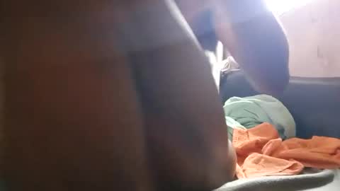 Snapshot of kingemizzy chatting on 12, 3, 2026 kingemizzy online show from 12, 3, 2026