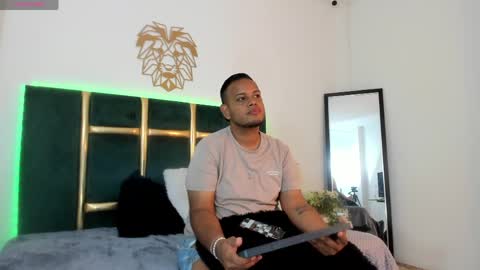 kingg_jay online show from 22, 5, 2026