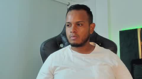 kingg_jay online show from 22, 6, 2026