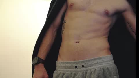 KingKarlos  online show from 24, 12, 2024