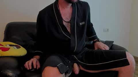 Snapshot of kingmallcom chatting on 18, 9, 2025 The King online show from 18, 9, 2025