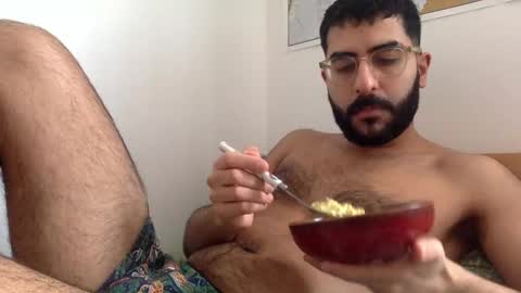 Snapshot of kingofpigs chatting on 13, 1, 2025 KingofPigs online show from 13, 1, 2025