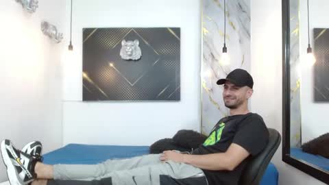 KING  online show from 1, 5, 2026