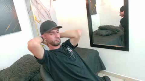 KING  online show from 11, 5, 2026