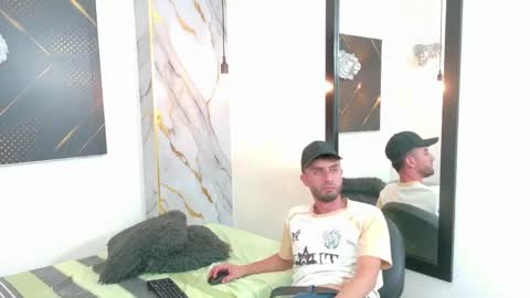 KING  online show from 12, 5, 2026