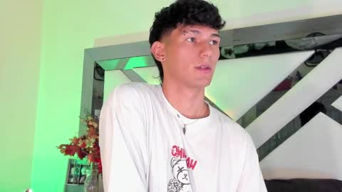  A L E X  online show from 30, 1, 2025