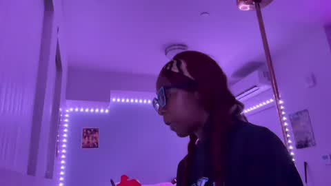 Snapshot of kingparrisjae chatting on 6, 7, 2026 King Parris Jae online show from 6, 7, 2026