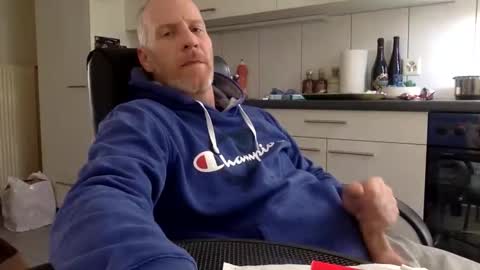 kingsize online show from 3, 1, 2025