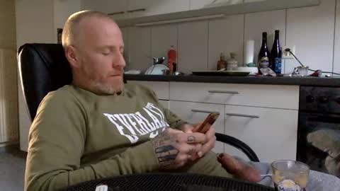 kingsize online show from 14, 1, 2025