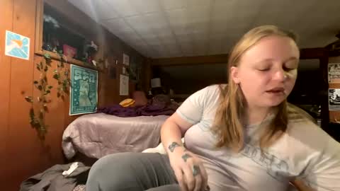 kinkikittiekat online show from 6, 2, 2025